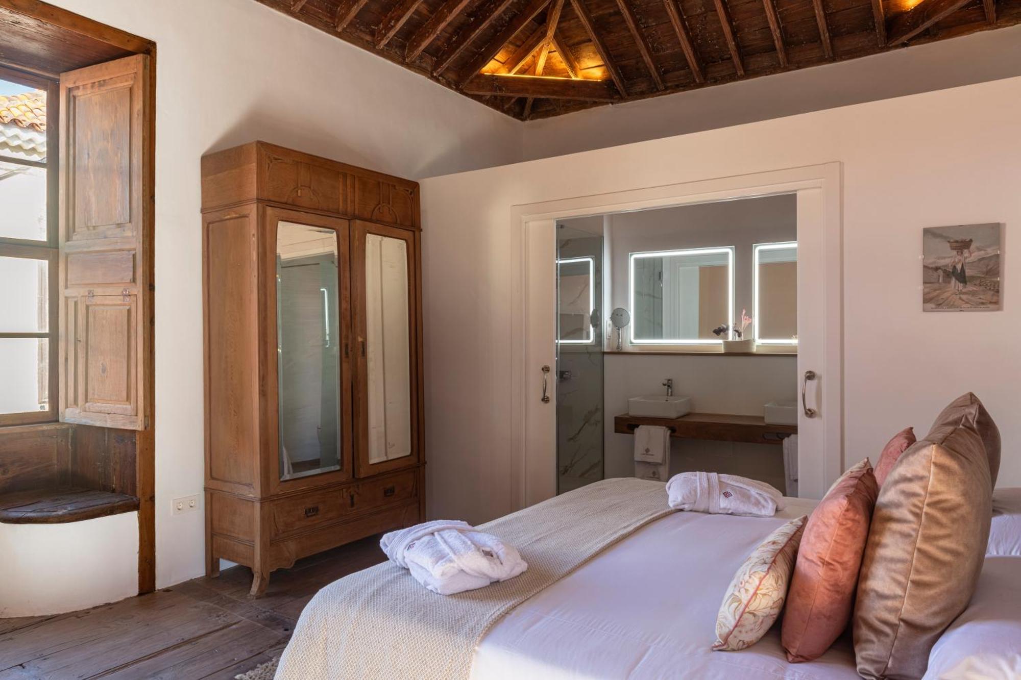 La Casa De La Camelia Hotel La Laguna  Ngoại thất bức ảnh